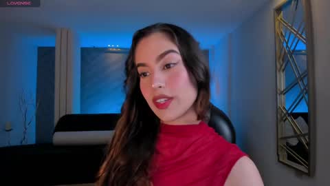 Snapshot of mariannelane1 chatting on 8, 10, 2025 Marianne online show from 8, 10, 2025