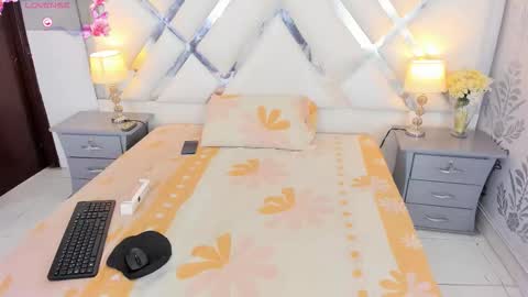 Mariannna online show from 4, 2, 2026