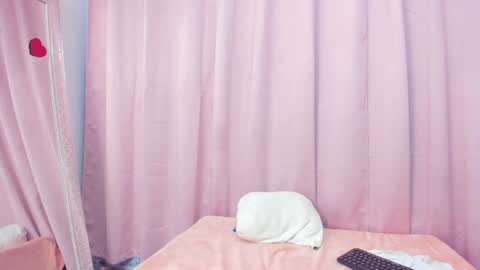 Snapshot of marianrosse chatting on 27, 6, 2026 marianrosse online show from 27, 6, 2026