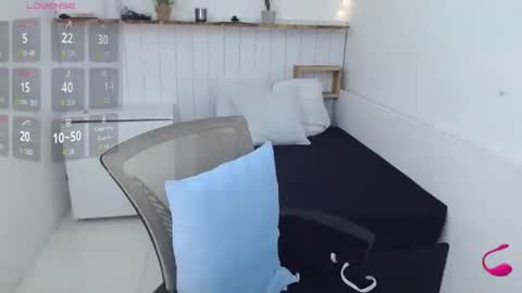 Snapshot of mariavex chatting on 11, 11, 2025 mariavex online show from 11, 11, 2025