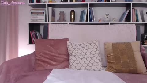 Snapshot of marie_antoinette62 chatting on 18, 9, 2025 Maria online show from 18, 9, 2025