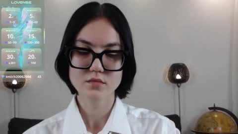 Snapshot of marie_fitch chatting on 19, 11, 2025 Marie Fitch online show from 19, 11, 2025