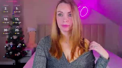 Snapshot of marie_hayes chatting on 18, 12, 2025 marie_hayes online show from 18, 12, 2025