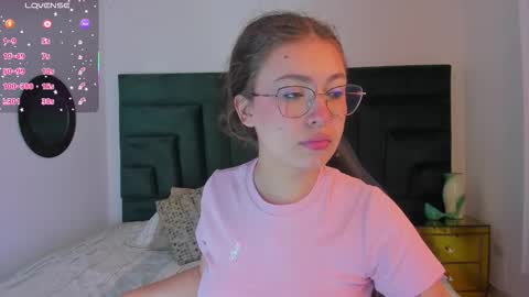 Snapshot of marieetaylor chatting on 5, 1, 2026 Mariee online show from 5, 1, 2026