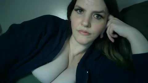 Mariejojo online show from 5, 1, 2025