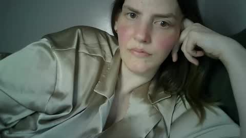 Mariejojo online show from 12, 1, 2025