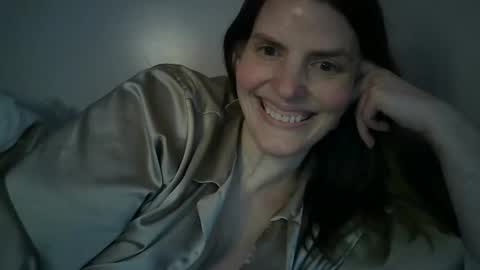 Mariejojo online show from 4, 3, 2025