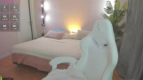 Mariel online show from 4, 2, 2026