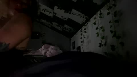 Snapshot of marielove31 chatting on 12, 12, 2024 marielove31 online show from 12, 12, 2024