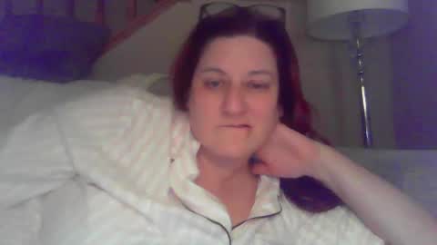 Snapshot of mariemasturbates chatting on 5, 11, 2025 Marie online show from 5, 11, 2025