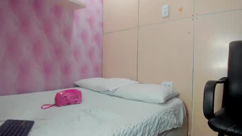 Snapshot of mariemyller chatting on 16, 1, 2025 Marie online show from 16, 1, 2025