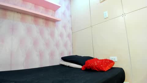 Snapshot of mariemyller chatting on 29, 9, 2025 Marie online show from 29, 9, 2025