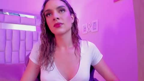 Snapshot of mariiahneedles chatting on 24, 2, 2026 mariiahneedles online show from 24, 2, 2026