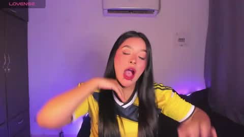 Snapshot of mariiana_hasper chatting on 21, 6, 2026 Mariana Hasper online show from 21, 6, 2026
