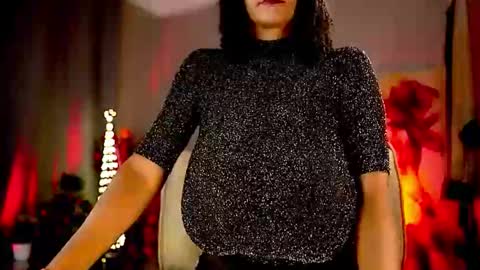 Nikita - Scroll down and read my bio please. New Pictures in Bio online show from 29, 10, 2025