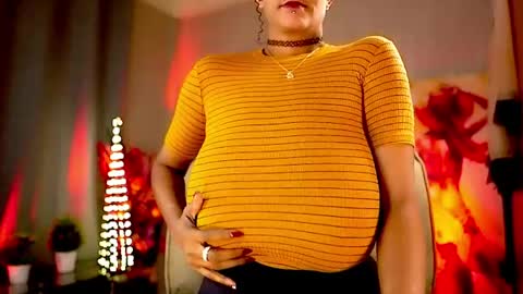 Nikita - Scroll down and read my bio please. New Pictures in Bio online show from 16, 5, 2026