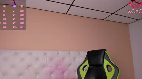 mariie_tayy online show from 7, 2, 2025