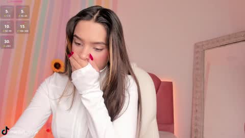 Snapshot of mariilyn_rouse_ chatting on 5, 2, 2025 Marilyn online show from 5, 2, 2025