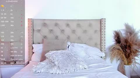 marilynrossy online show from 15, 9, 2025