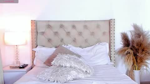 marilynrossy online show from 8, 10, 2025