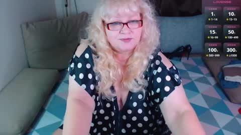 Marina online show from 25, 1, 2025