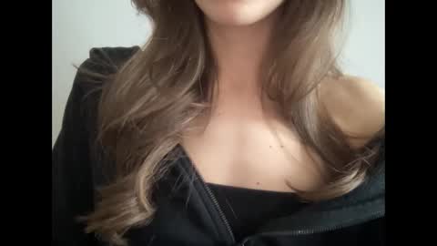 Snapshot of marinalovenow chatting on 12, 3, 2025 Marina online show from 12, 3, 2025