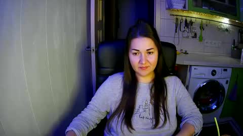 Snapshot of marinettaqhot chatting on 27, 12, 2024 MarinettaQhot online show from 27, 12, 2024
