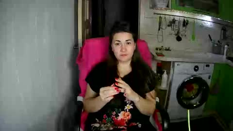 Snapshot of marinettaqhot chatting on 24, 1, 2025 MarinettaQhot online show from 24, 1, 2025