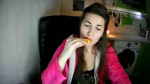 Snapshot of marinettaqhot chatting on 30, 1, 2025 MarinettaQhot online show from 30, 1, 2025