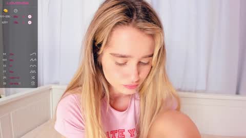 Alivia. online show from 28, 12, 2024