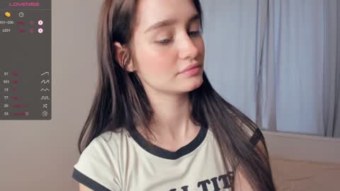 Alivia. online show from 15, 1, 2025