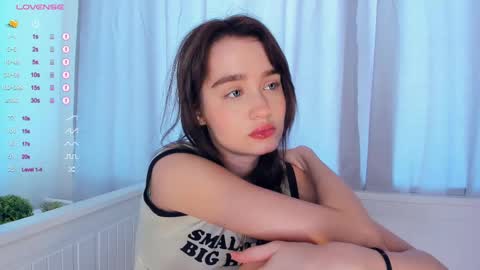 Alivia. online show from 24, 2, 2025