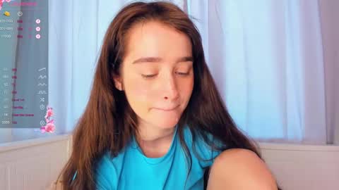 Alivia. online show from 28, 2, 2025