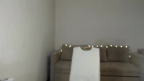 Snapshot of marishaarimova chatting on 7, 1, 2025 Marisha Arimova online show from 7, 1, 2025