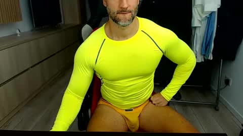 Snapshot of marismuscle chatting on 10, 9, 2025 MarisMuscle online show from 10, 9, 2025