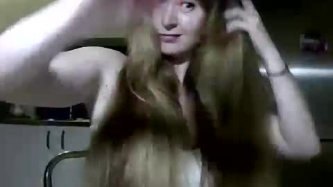 Snapshot of marizafouset chatting on 16, 6, 2026 MarizaFouset online show from 16, 6, 2026