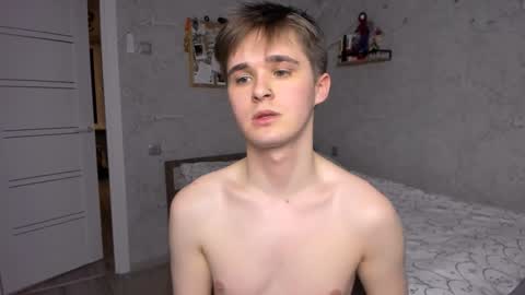 Snapshot of mark_bearcub chatting on 25, 12, 2024 Mark online show from 25, 12, 2024
