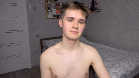 Snapshot of mark_bearcub chatting on 27, 12, 2024 Mark online show from 27, 12, 2024