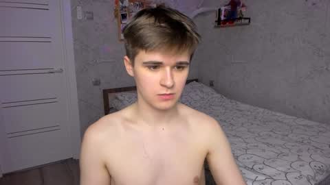 Snapshot of mark_bearcub chatting on 14, 1, 2025 Mark online show from 14, 1, 2025