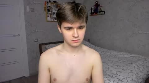 Snapshot of mark_bearcub chatting on 15, 2, 2025 Mark online show from 15, 2, 2025