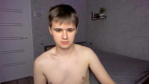 Snapshot of mark_bearcub chatting on 16, 9, 2025 Mark online show from 16, 9, 2025