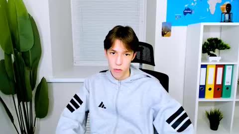 Snapshot of mark_branston chatting on 8, 10, 2025 Mark online show from 8, 10, 2025