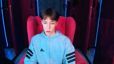 Snapshot of mark_branston chatting on 3, 11, 2025 Mark online show from 3, 11, 2025