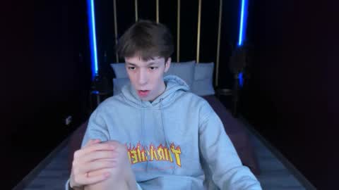 Mark online show from 21, 12, 2025