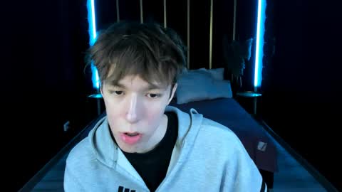 Mark online show from 4, 6, 2026