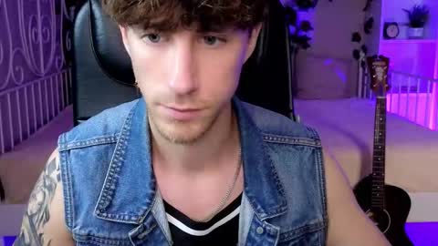 mark_caron online show from 18, 10, 2025