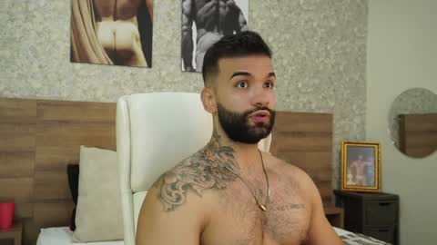 Mark online show from 2, 12, 2024