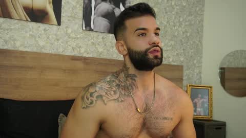 Mark online show from 3, 12, 2024