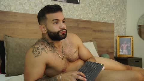 Mark online show from 3, 12, 2024
