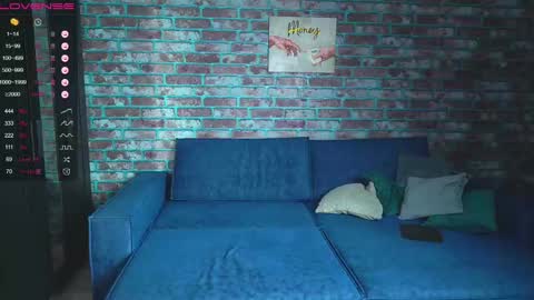 Mark online show from 13, 2, 2025